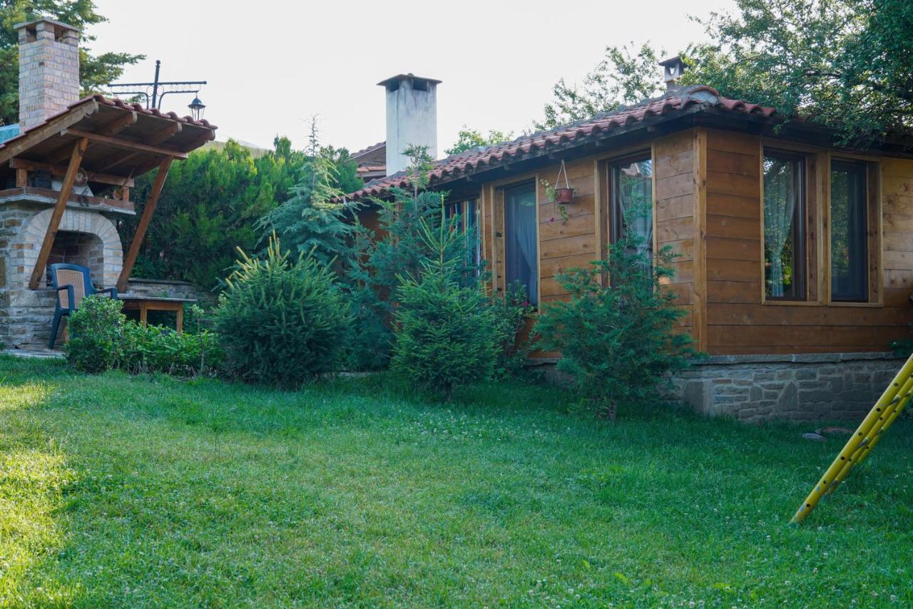 Ecocomplex Katuniszcze Hotel Katuniște Exterior foto